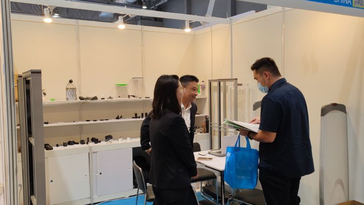 2023 年4月参加环球资源智能家居及家电展-香港亚洲国际博览馆